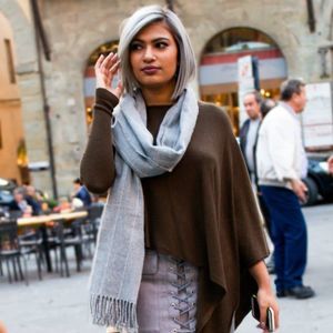 Meet your Posher, Insha